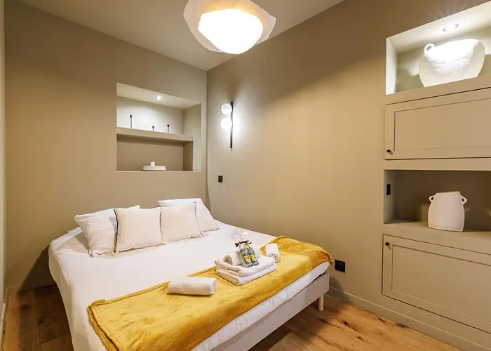 Wonderful Close To Garibaldi - Aircon